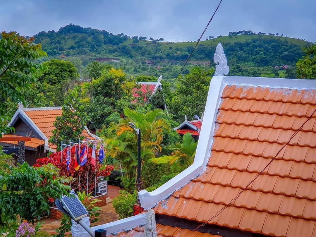 Hotel Greenhouse Retreat Sen Monourom Esterno foto